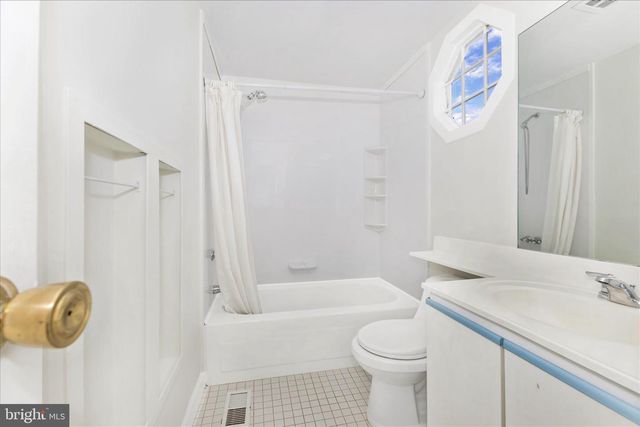 6205 TAMAR DR, Columbia, MD 21045