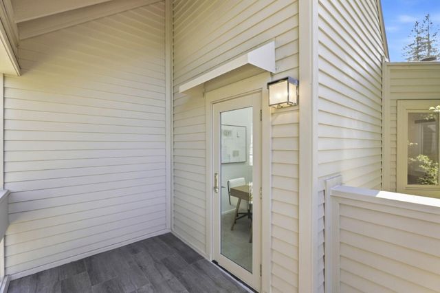 858 Arbor Road, Menlo Park, CA 94025