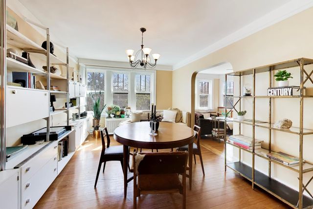 6430 N Glenwood Avenue 2J, Chicago, IL 60626