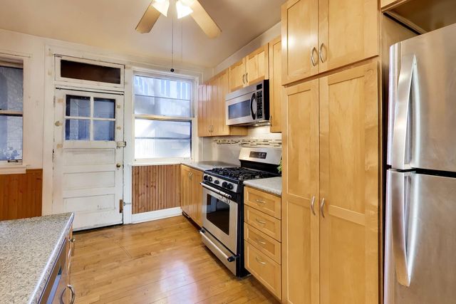 6430 N Glenwood Avenue 2J, Chicago, IL 60626