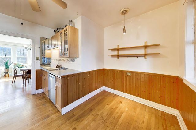 6430 N Glenwood Avenue 2J, Chicago, IL 60626