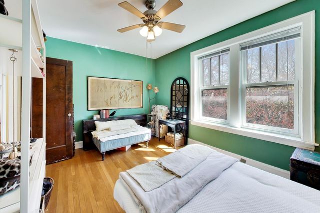 6430 N Glenwood Avenue 2J, Chicago, IL 60626