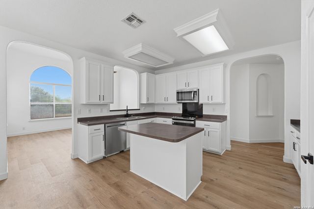 2429 ANGELINA DR, New Braunfels, TX 78130