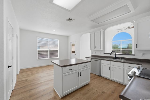 2429 ANGELINA DR, New Braunfels, TX 78130
