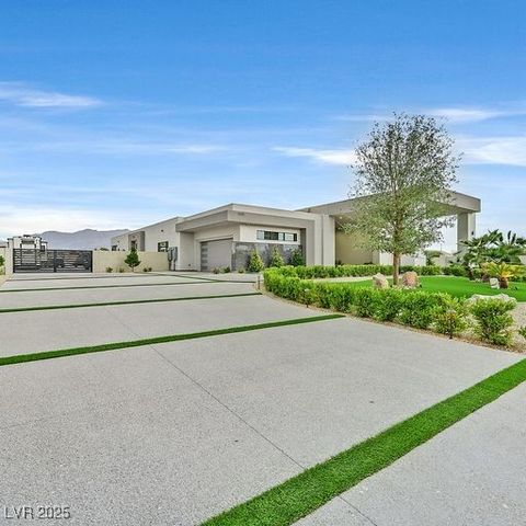 5400 Mello Avenue, Las Vegas, NV 89131