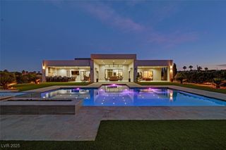 5400 Mello Avenue, Las Vegas, NV 89131