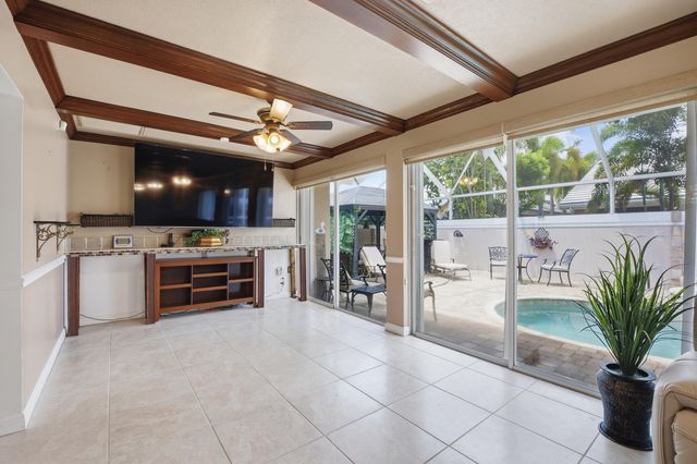 2319 Saratoga Bay Drive, West Palm Beach, FL 33409