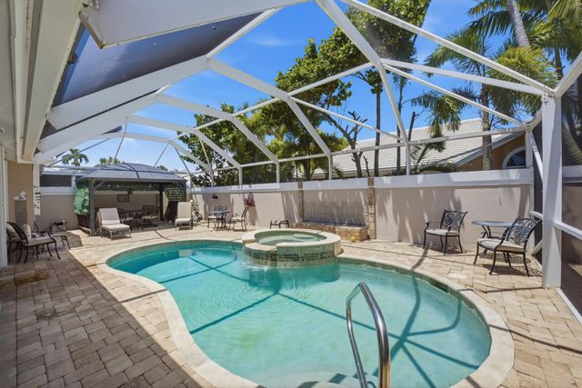 2319 Saratoga Bay Drive, West Palm Beach, FL 33409