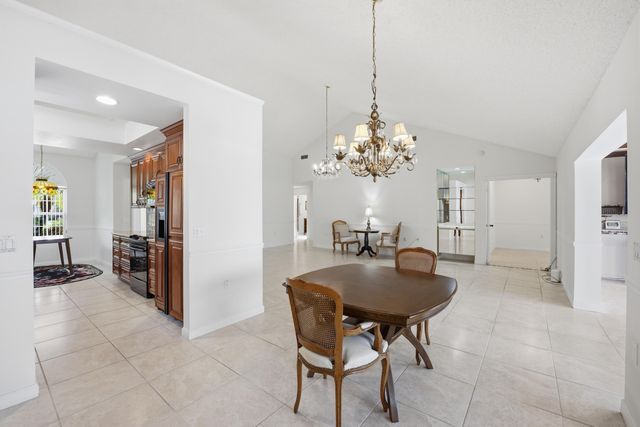2319 Saratoga Bay Drive, West Palm Beach, FL 33409