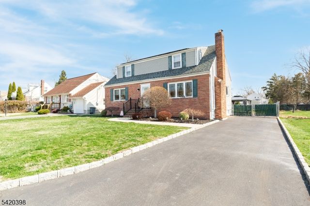1605 Windrew Ave, South Plainfield Boro, NJ 07080