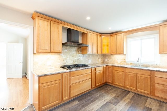 1605 Windrew Ave, South Plainfield Boro, NJ 07080