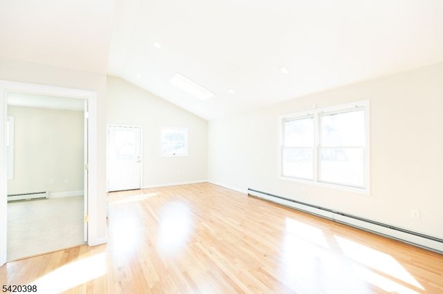 1605 Windrew Ave, South Plainfield Boro, NJ 07080