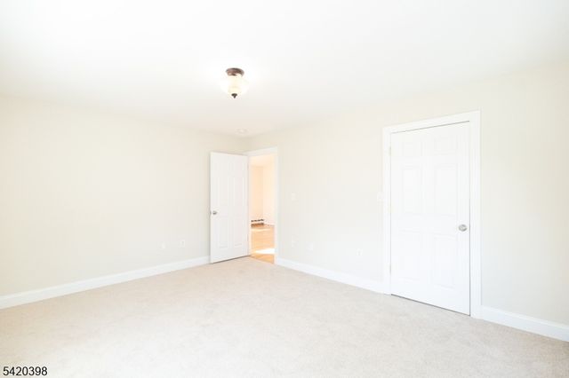 1605 Windrew Ave, South Plainfield Boro, NJ 07080