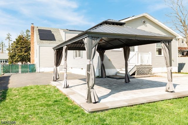 1605 Windrew Ave, South Plainfield Boro, NJ 07080