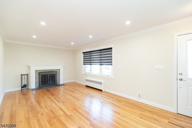 1605 Windrew Ave, South Plainfield Boro, NJ 07080