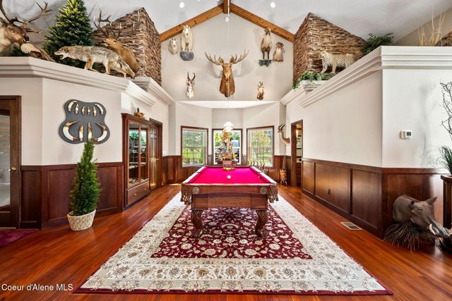 5522 E Aripa Rd, Harrison, ID 83833