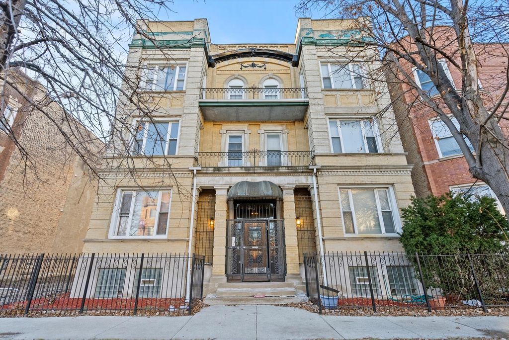 5618 S Prairie Avenue 2, Chicago, IL 60637