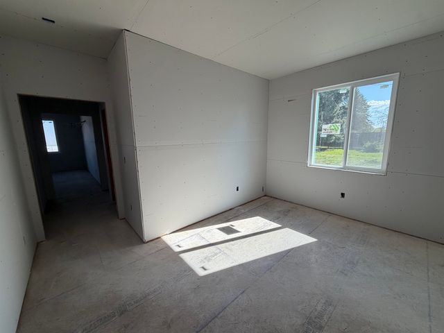 17628 E ALKI Ave, Spokane Valley, WA 99016