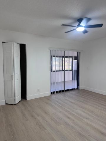 544 Shady Pine Way A, Greenacres, FL 33415