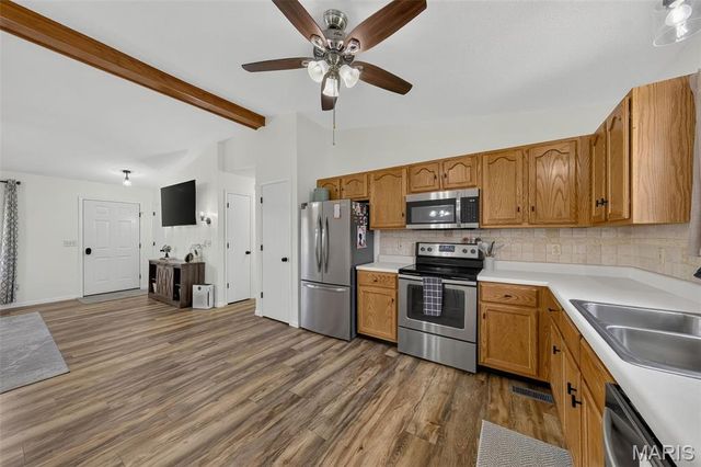 29 Rawhide Court, Warrenton, MO 63383