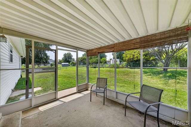 29 Rawhide Court, Warrenton, MO 63383