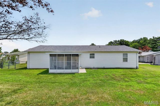 29 Rawhide Court, Warrenton, MO 63383
