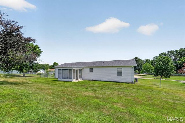 29 Rawhide Court, Warrenton, MO 63383