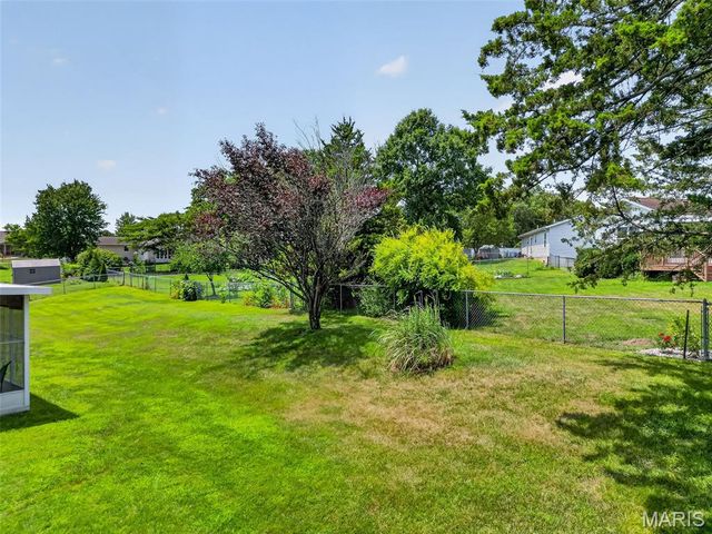 29 Rawhide Court, Warrenton, MO 63383