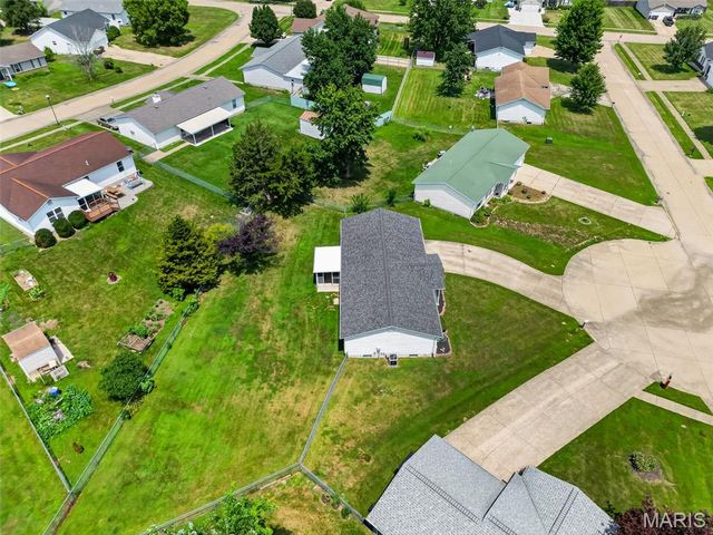 29 Rawhide Court, Warrenton, MO 63383