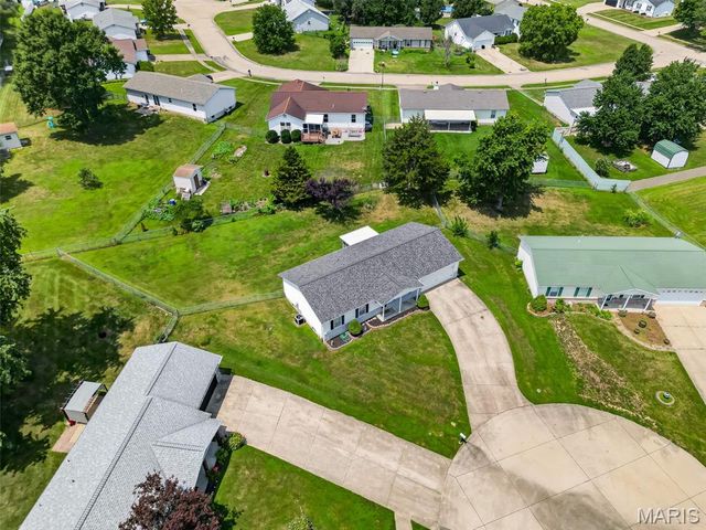 29 Rawhide Court, Warrenton, MO 63383