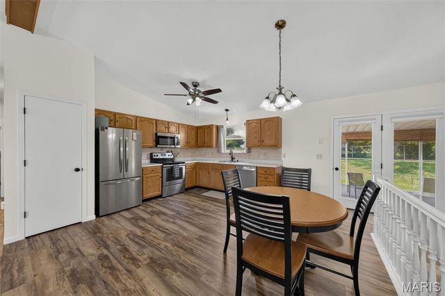 29 Rawhide Court, Warrenton, MO 63383