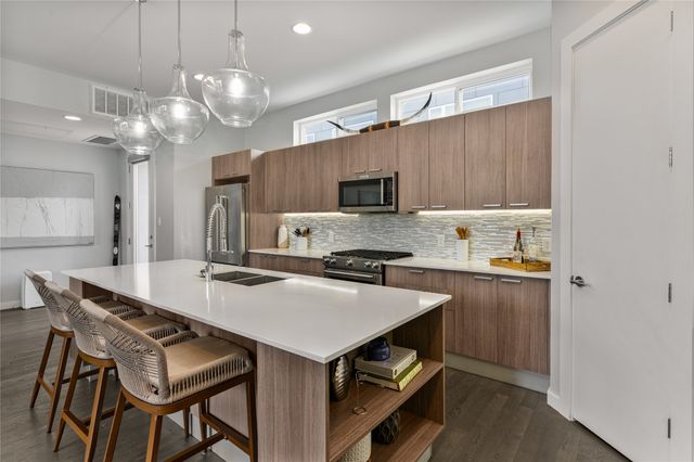 4935 Zuma Court, Dallas, TX 75206