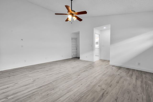 7619 Silver Woods Court, Boca Raton, FL 33433