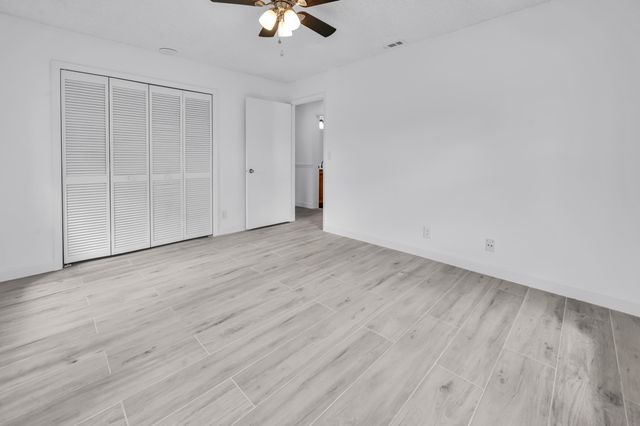 7619 Silver Woods Court, Boca Raton, FL 33433