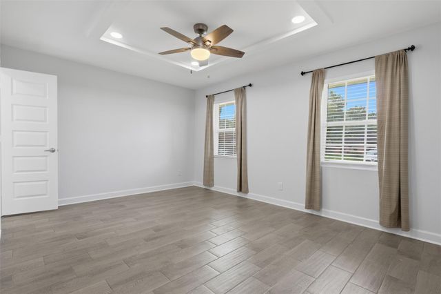 7027 Kingsway Drive, Houston, TX 77087