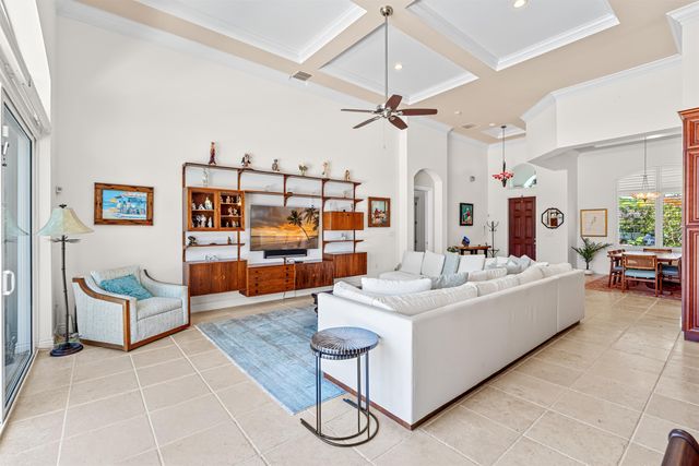 2760 NE 51st Street, Lighthouse Point, FL 33064