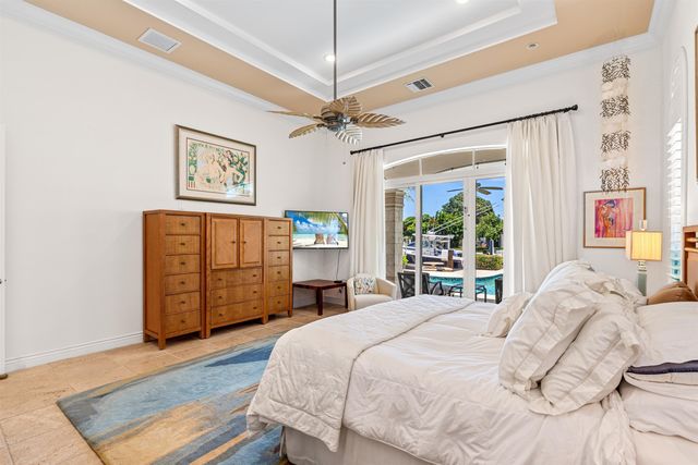 2760 NE 51st Street, Lighthouse Point, FL 33064