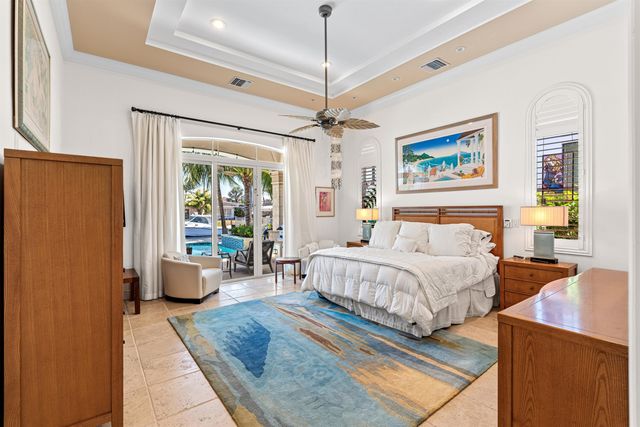 2760 NE 51st Street, Lighthouse Point, FL 33064