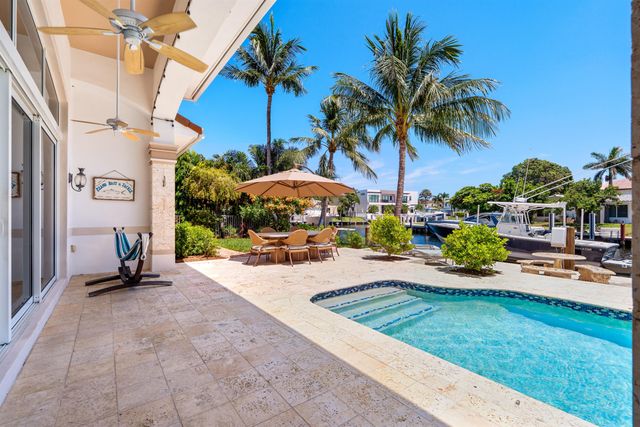 2760 NE 51st Street, Lighthouse Point, FL 33064