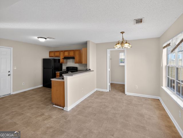 3596 Oakshire Way SE, Atlanta, GA 30354