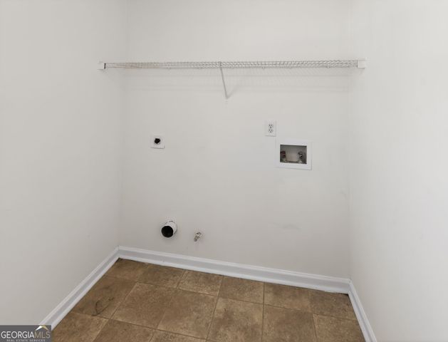 3596 Oakshire Way SE, Atlanta, GA 30354