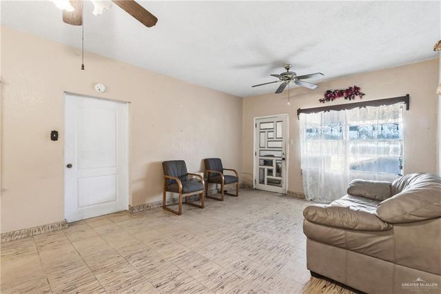 2204 Newport Avenue, Mcallen, TX 78501