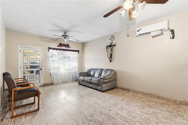 2204 Newport Avenue, Mcallen, TX 78501