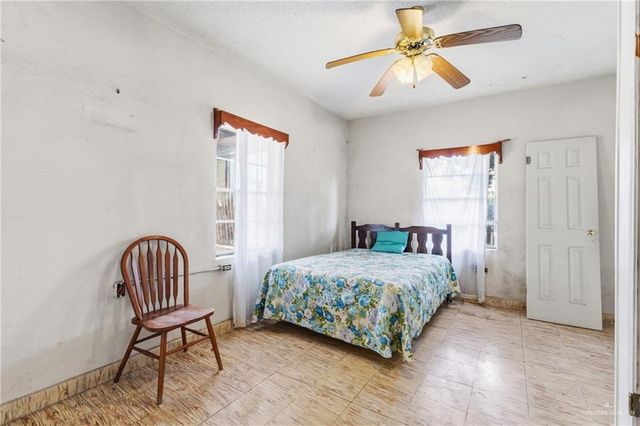 2204 Newport Avenue, Mcallen, TX 78501