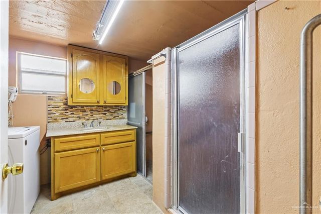 2204 Newport Avenue, Mcallen, TX 78501