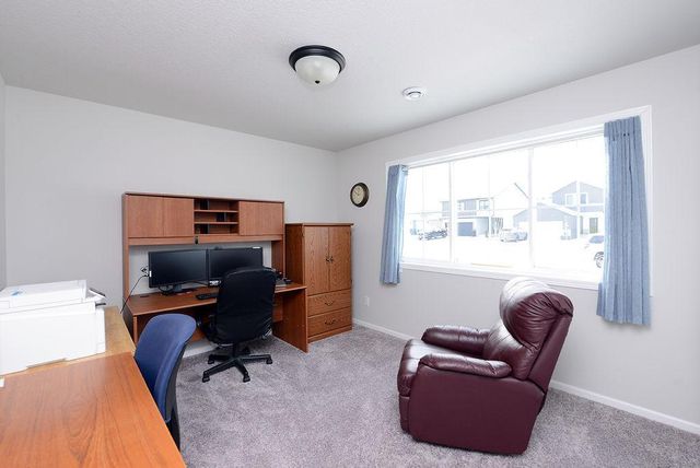 7903 BUCKTHORN Avenue, Horace, ND 58047