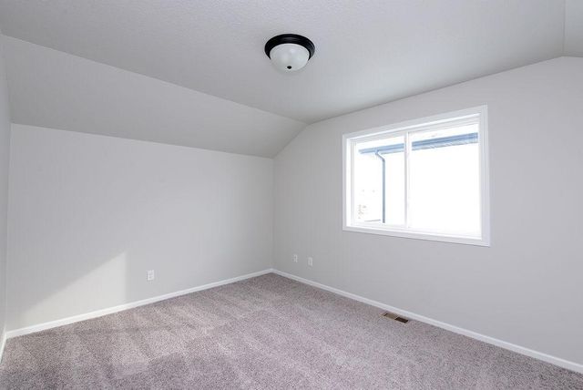 7903 BUCKTHORN Avenue, Horace, ND 58047