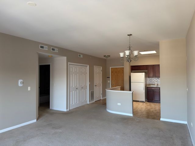 3501 WELLINGTON Court 409, Rolling Meadows, IL 60008