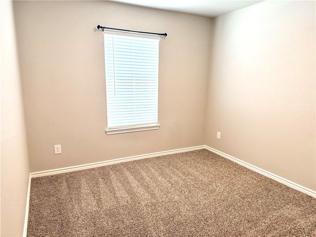 7742 Lariat Toss Dr, Corpus Christi, TX 78414