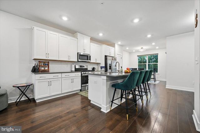 825 PECAN RD, Spring City, PA 19475